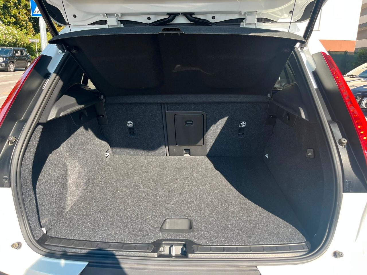 Volvo XC40 T4 Recharge Plug-in Hybrid automatico Core
