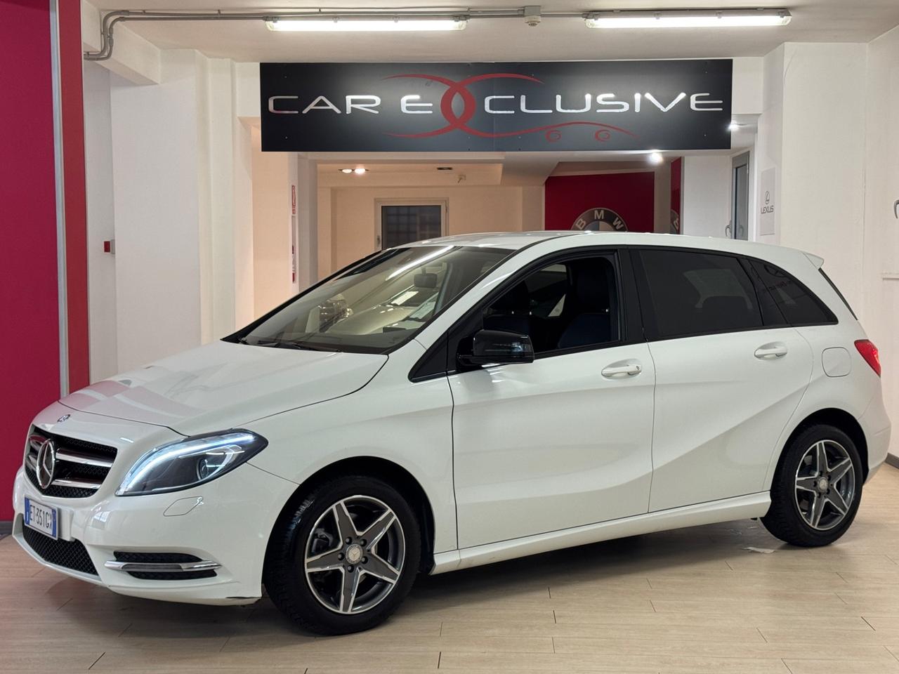 Mercedes-benz B 180 Premium Navi Camera Bluet Vetri Scuri Xeno Led Tagliandi MB
