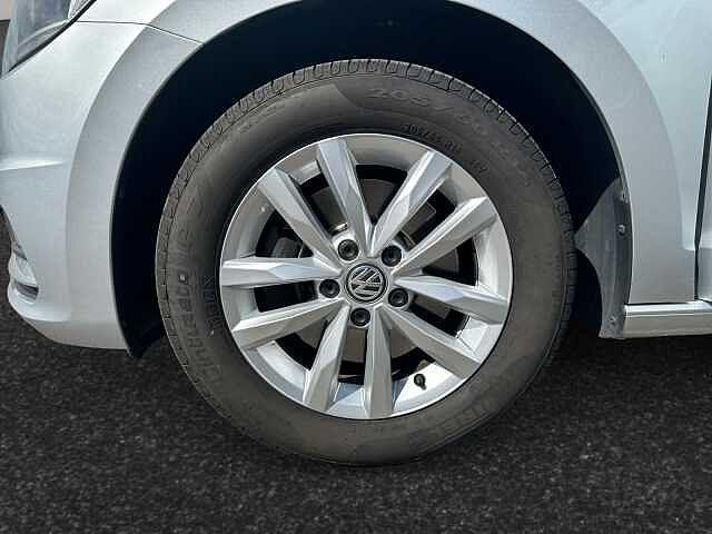 Volkswagen Touran 3ª serie 1.5 TSI EVO DSG Executive BlueMotion Technology