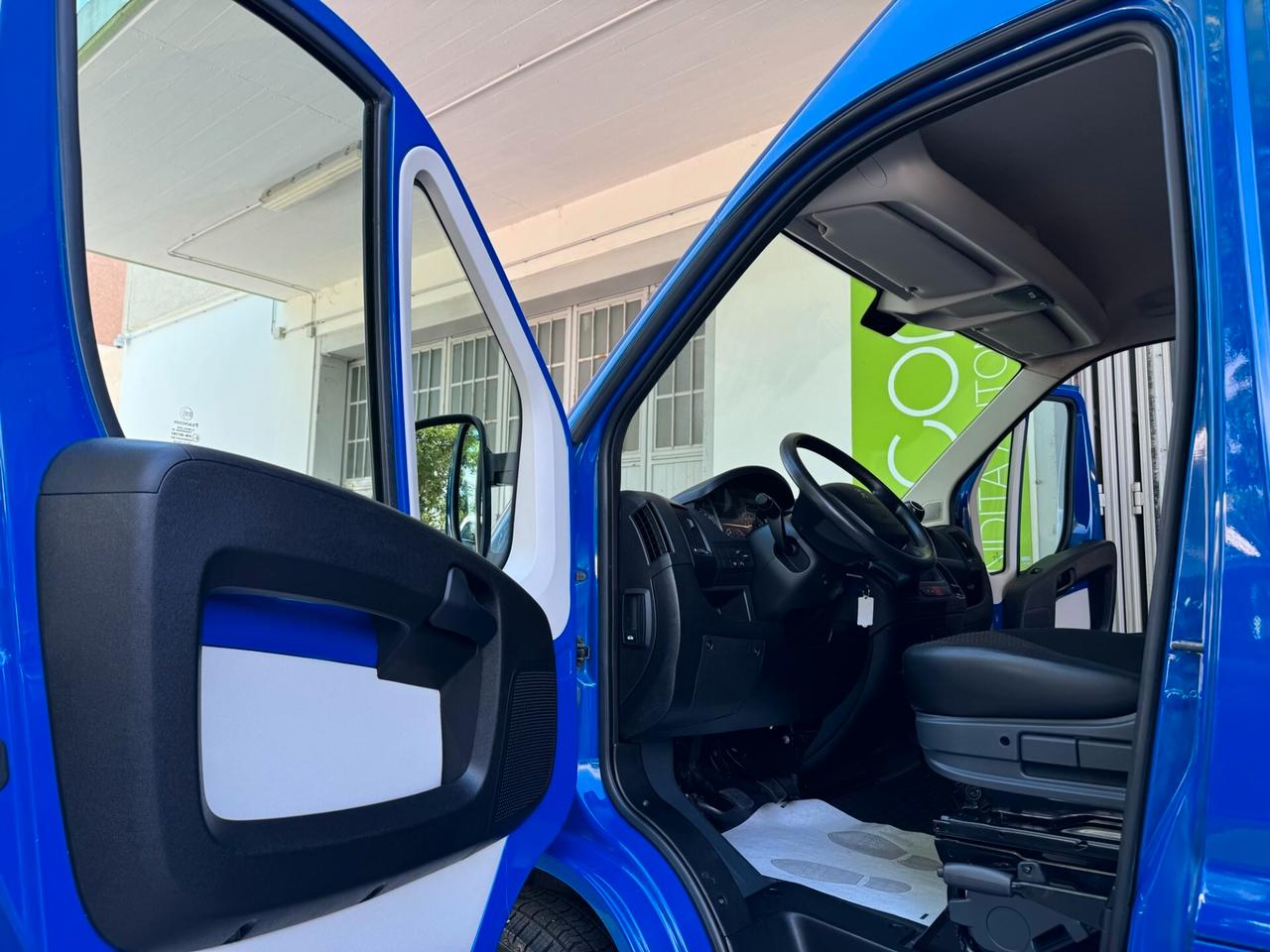 Peugeot Boxer 2.0 HDI L4-H3 PL-TA GARANZIA 24 MESI