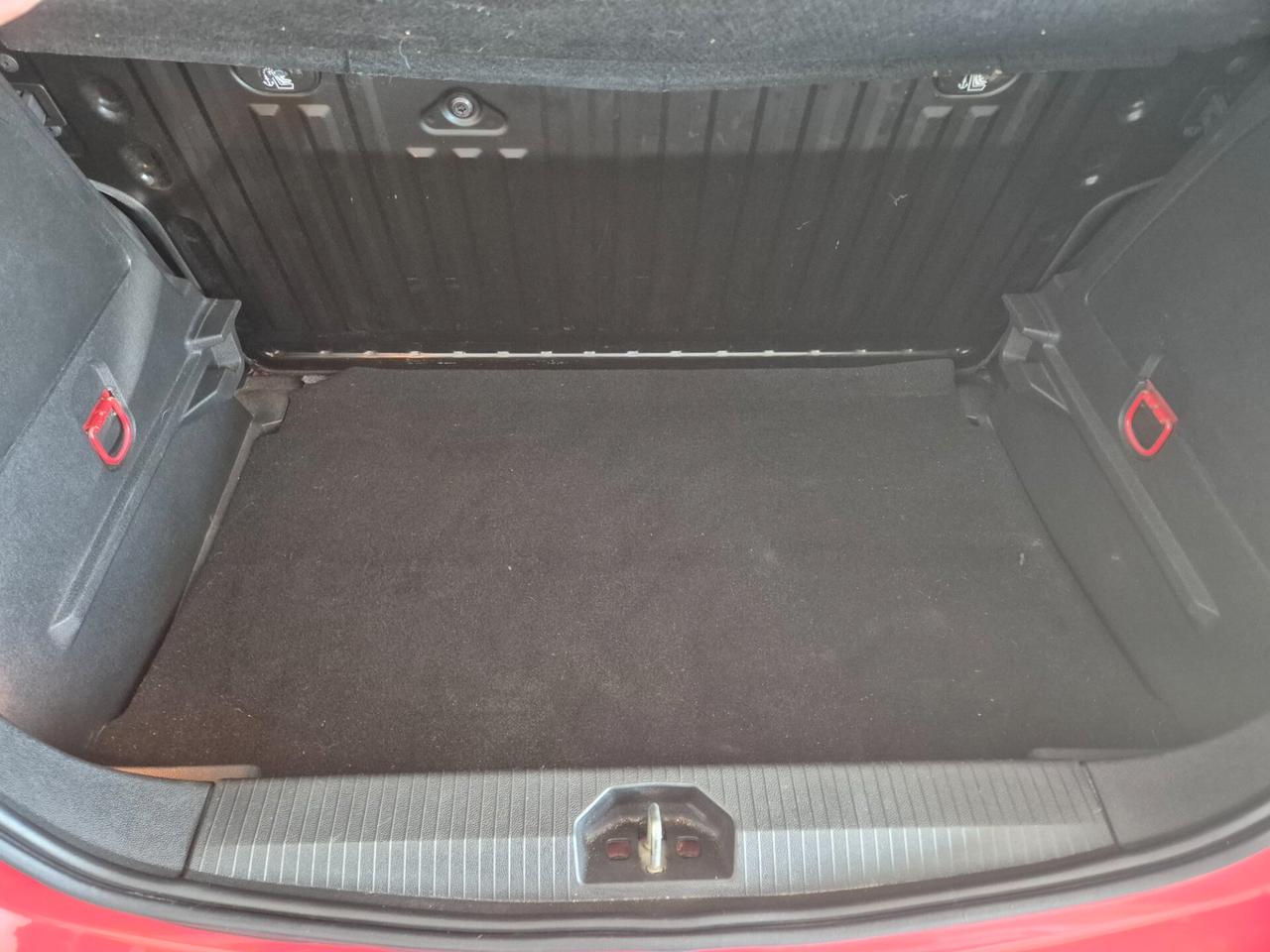 Opel Corsa 1.4 90CV GPL Tech 5 porte b-Color