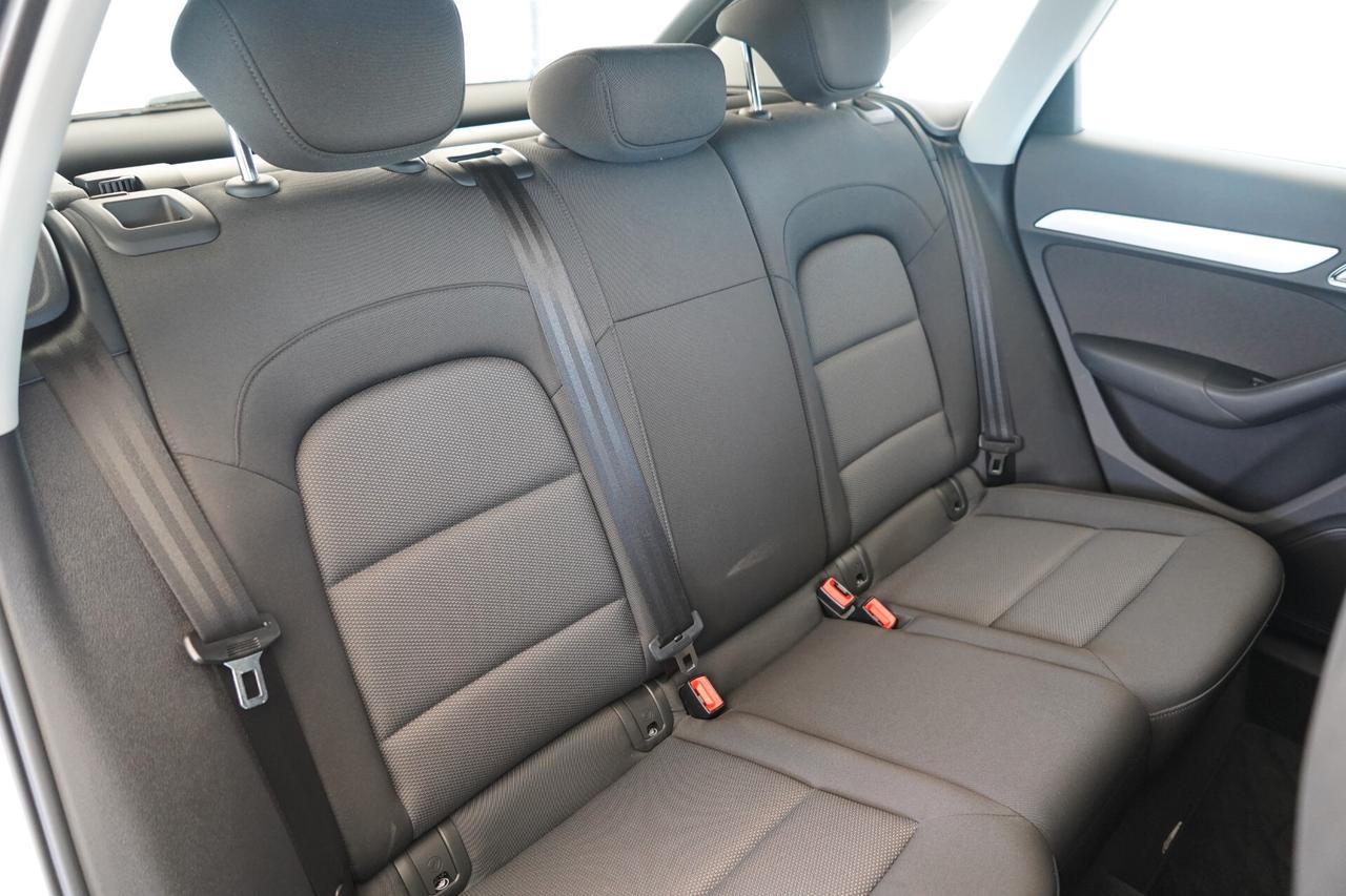 Audi Q3 2.0 TDI 150 CV Business