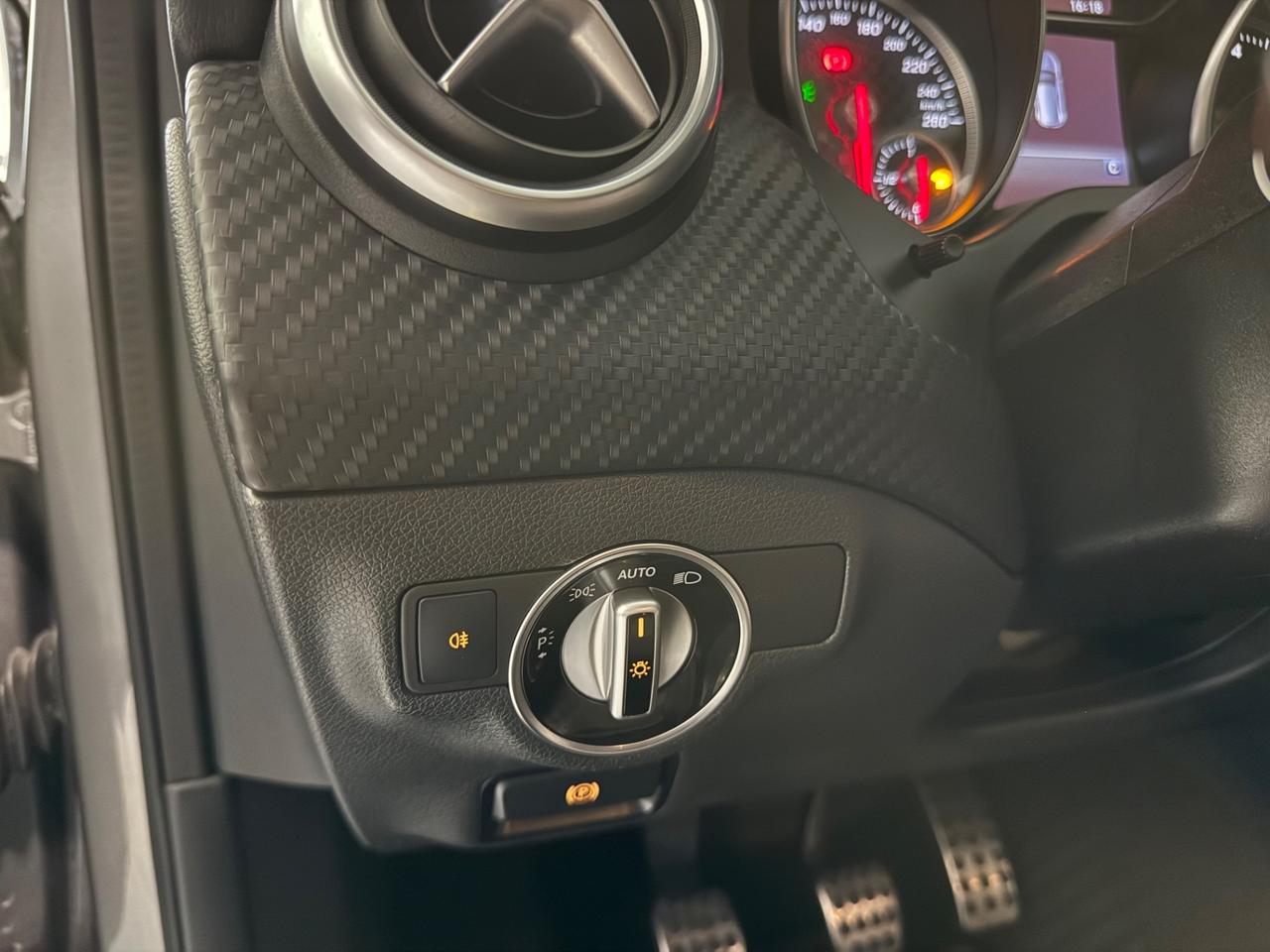 Mercedes-benz A 180 d Premium Amg Tetto Full
