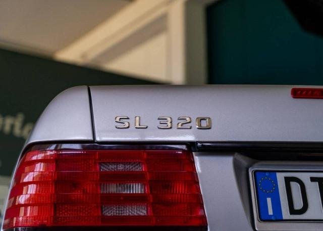 Mercedes SL Roadster - R129 320