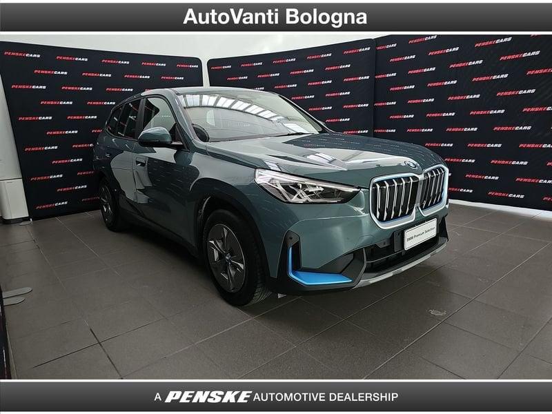 BMW iX1 xDrive30