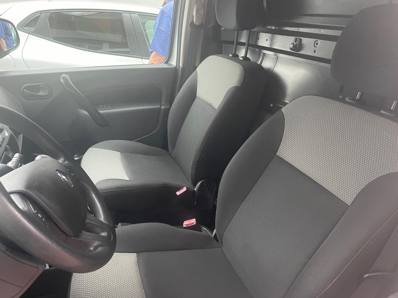 Renault Kangoo 1.5 dCi 90CV EDC 4p. Express Ice