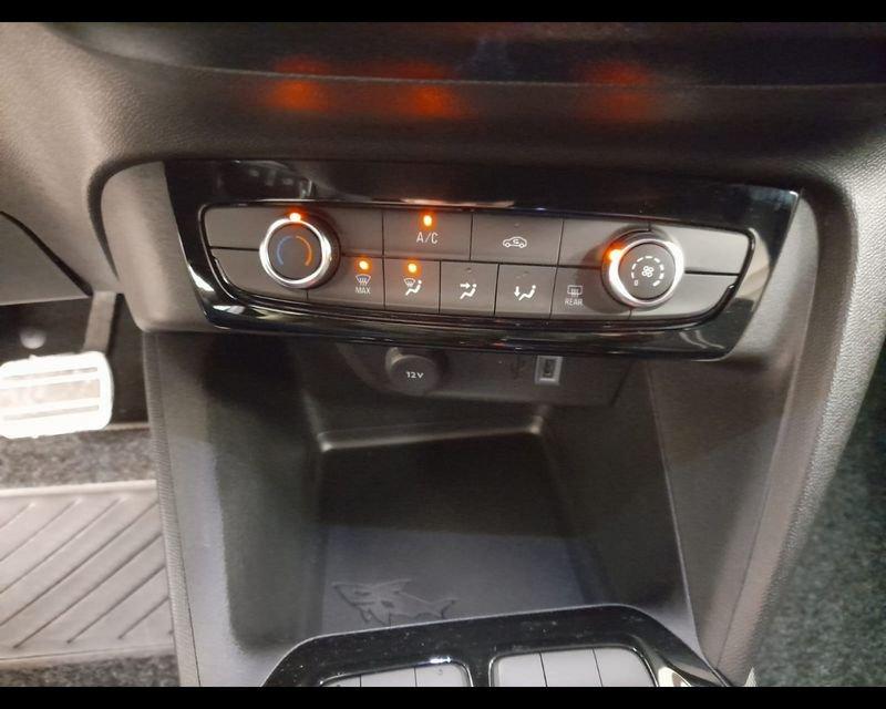 Opel Corsa Nuova GS Hybrid 110CV DTC6