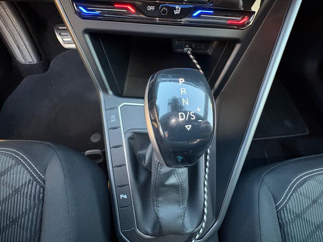 Volkswagen Taigo 1.0 TSI R Line #9461