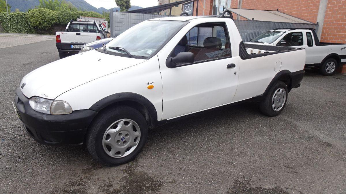 FIAT - Strada 1.9 D PICK-UP FIORINO