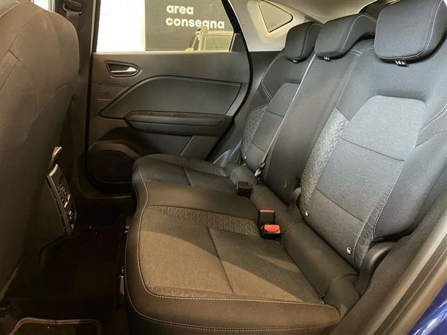 RENAULT Captur 1.6 E-Tech full hybrid Equilibre 145cv auto