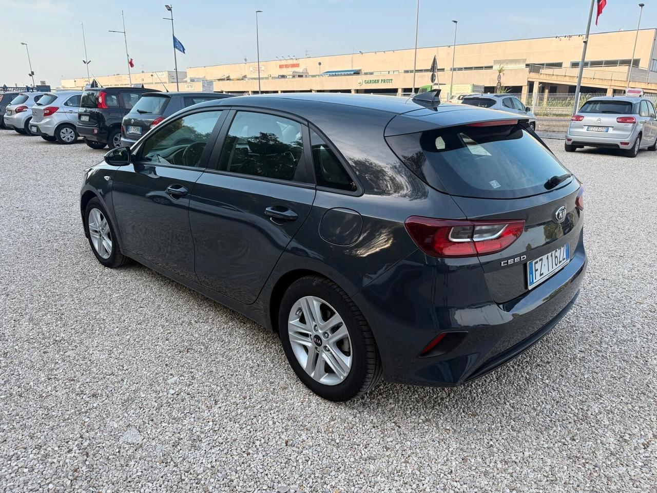 Kia Ceed 1.4 MPi GPL SW Urban