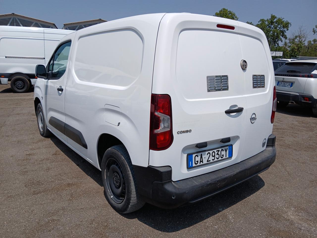 Opel Combo Cargo 1.6 Diesel 100CV S&S PC 650kg Edition