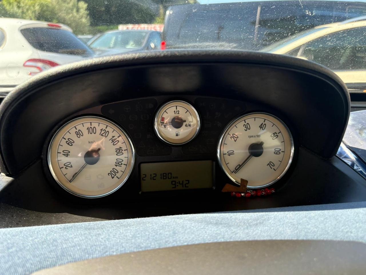 Lancia Ypsilon 1.2 16V Oro 60CV Ok Neopatentati