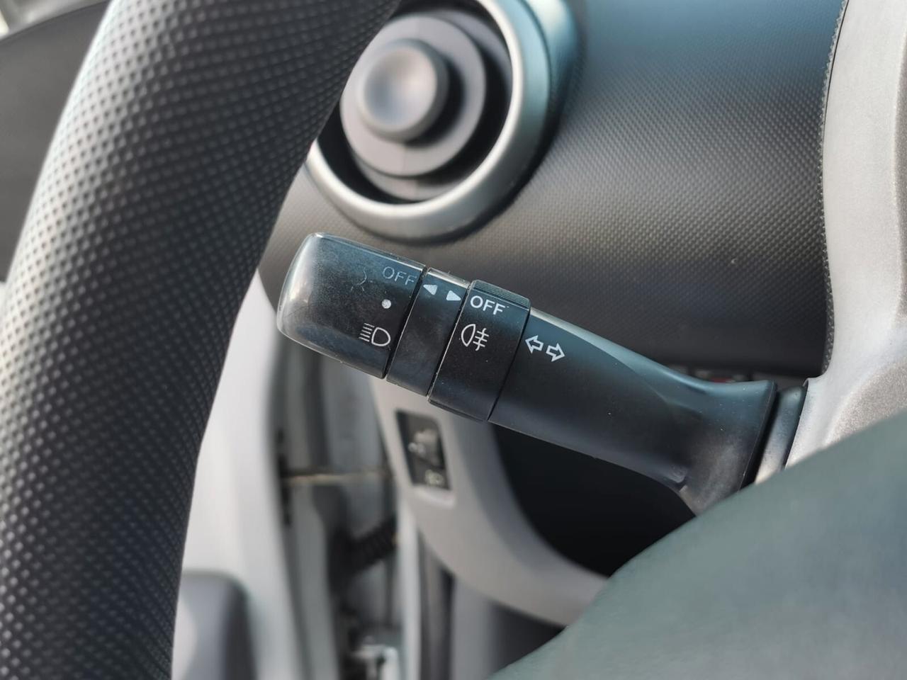 Toyota Aygo 1.0 12V VVT-i 3P. Sol - 2007