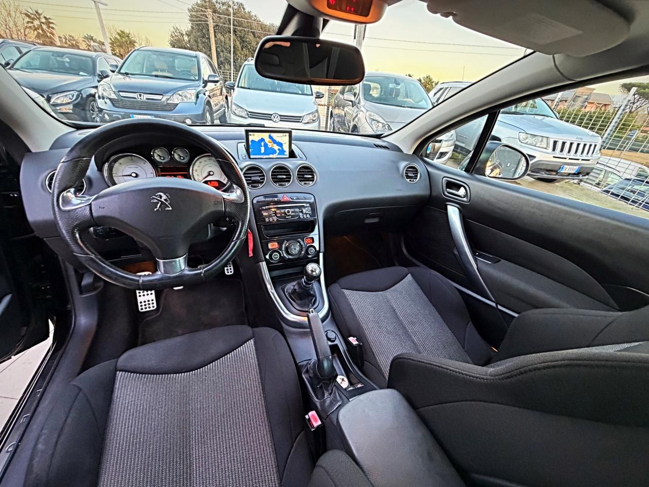 Peugeot 308 1.6 e-HDi 115CV Stop&Start CC Allure