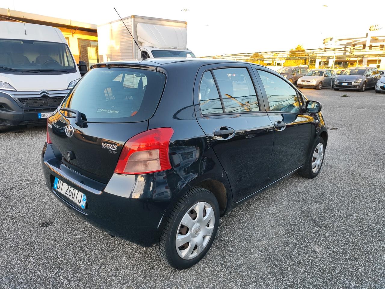 Toyota Yaris 1.0 5 porte