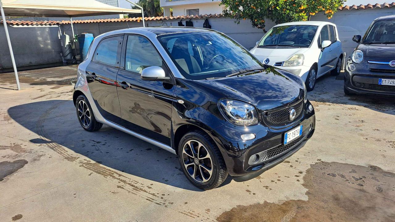 Smart ForFour 70 1.0 Passion