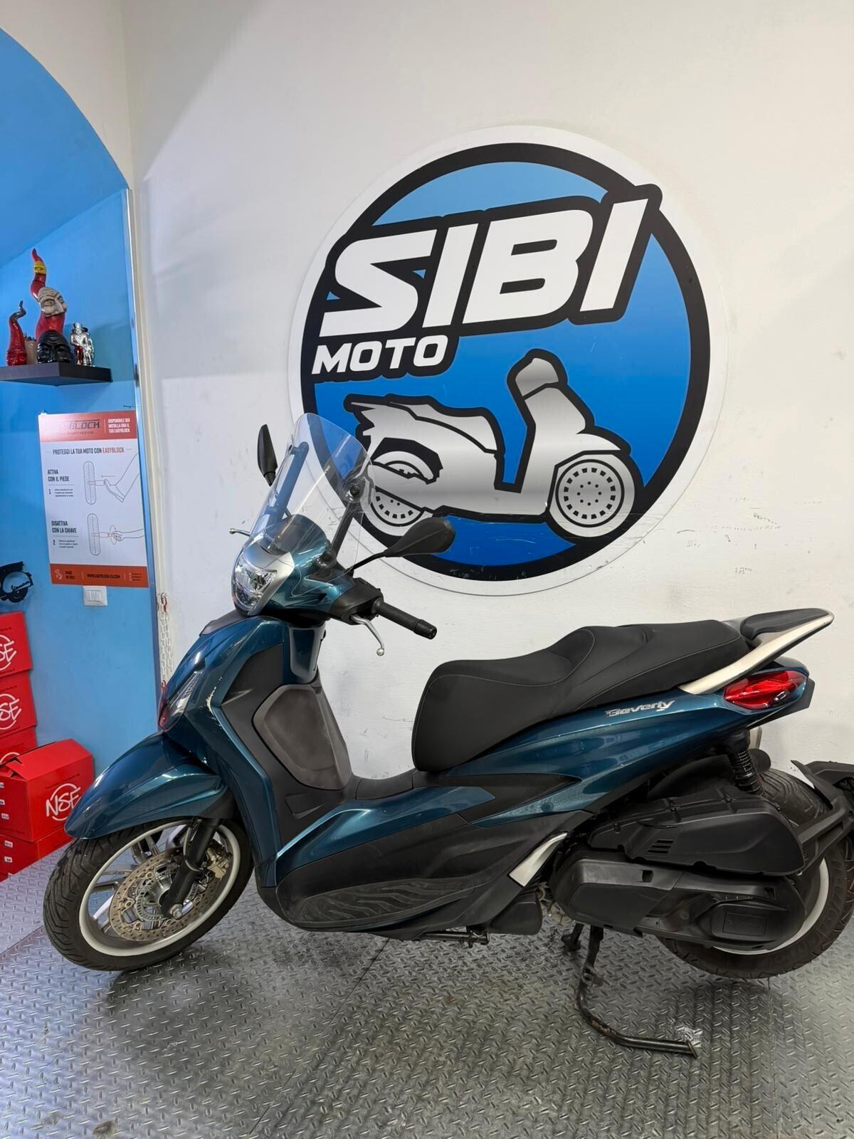 Piaggio Beverly 400