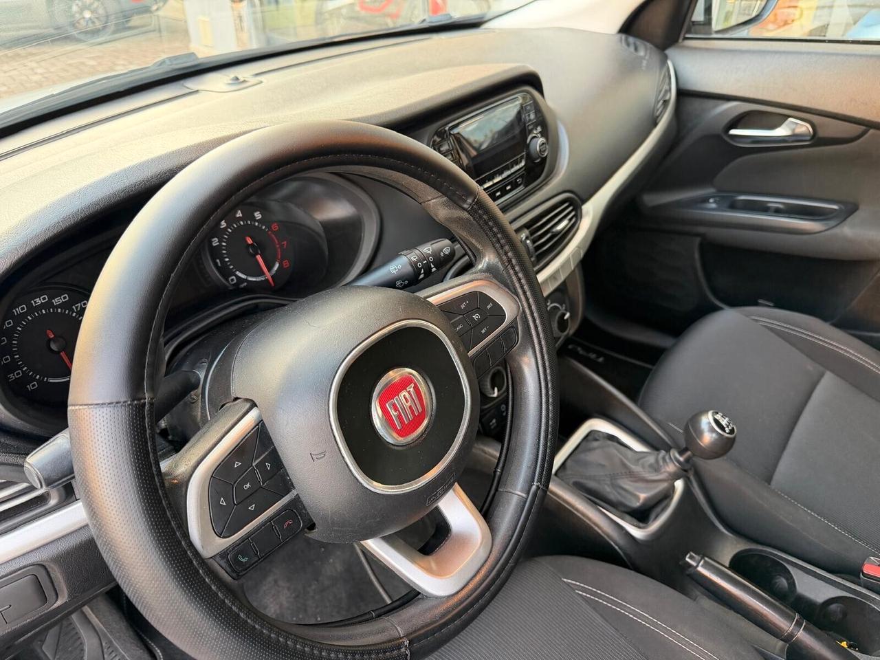 Fiat Tipo 1.4 5P. 95CV Lounge GPL