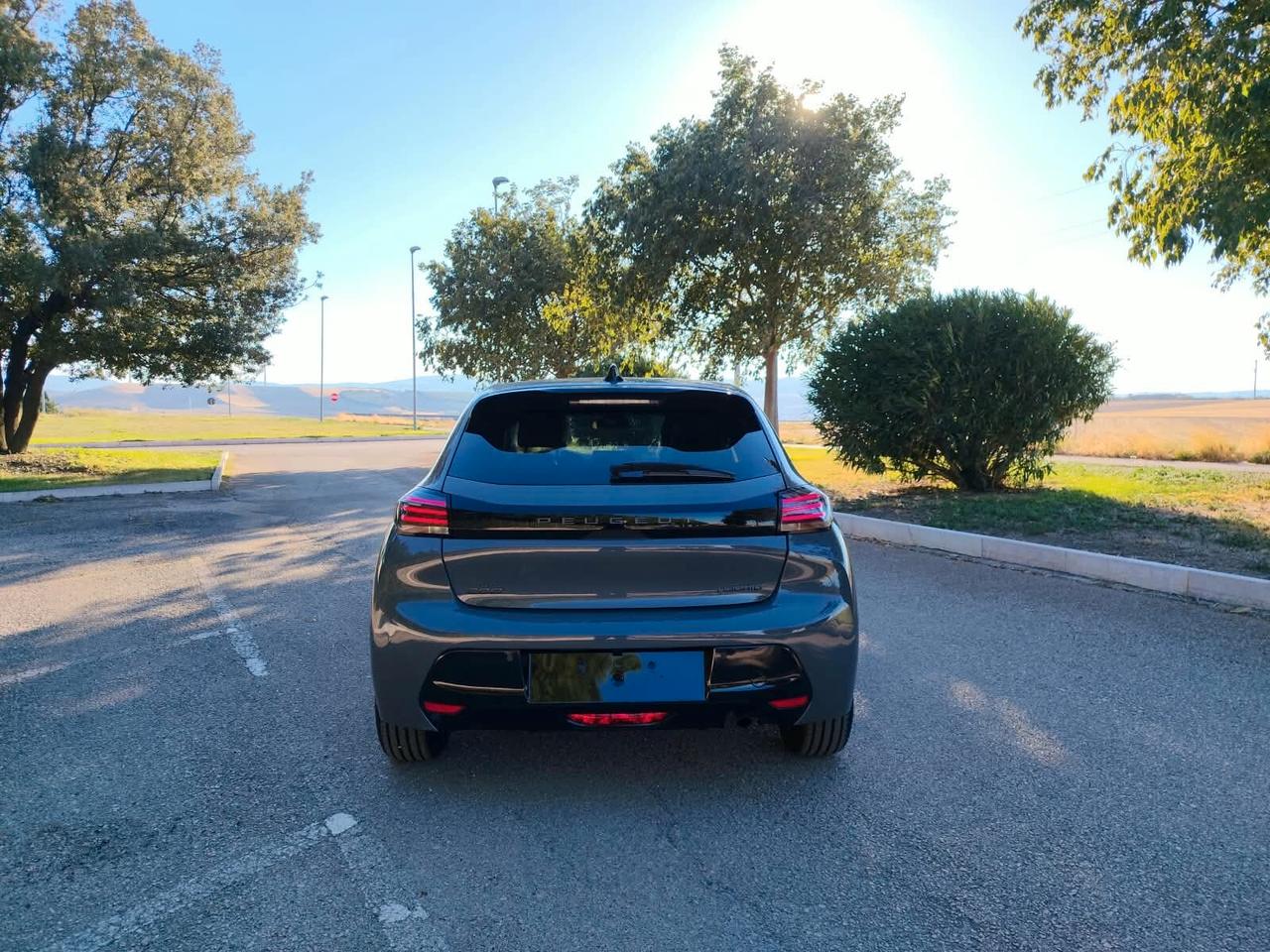 Peugeot 208 Hybrid 110 e-DCS6 Allure