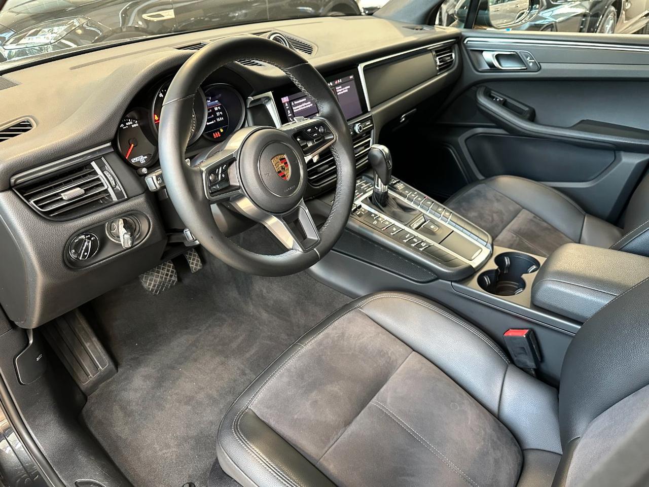 Porsche Macan 2.0 245cv pdk-21"-Tetto-Scarichi-Carplay-Camera-PDLS