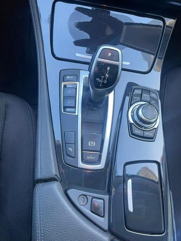 BMW Serie 5 Touring 520d Touring Business aut. 1°PROP-GARANZIA-KM CERTIFI