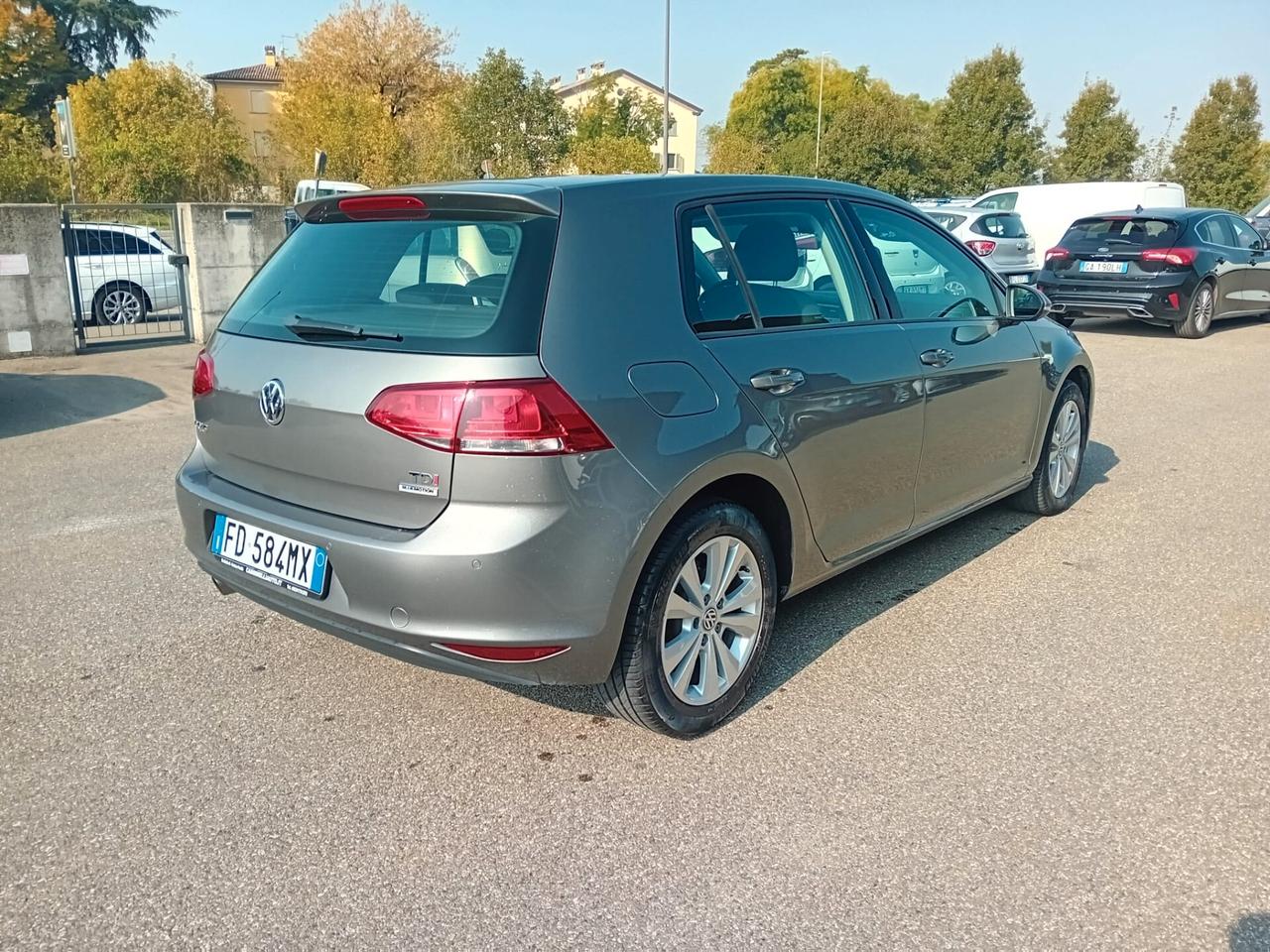 Volkswagen Golf 5p 1.6 tdi 110CV Comfortline 110cv E6