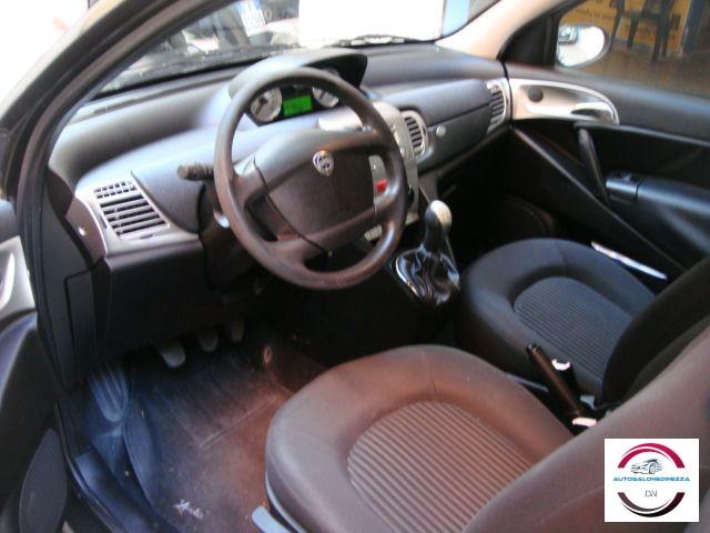 LANCIA - Ypsilon - 1.3 MJT Oro