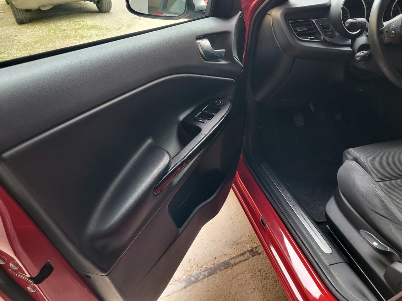 Alfa Romeo Giulietta 1.6 JTDm-2 105 CV Distinctive