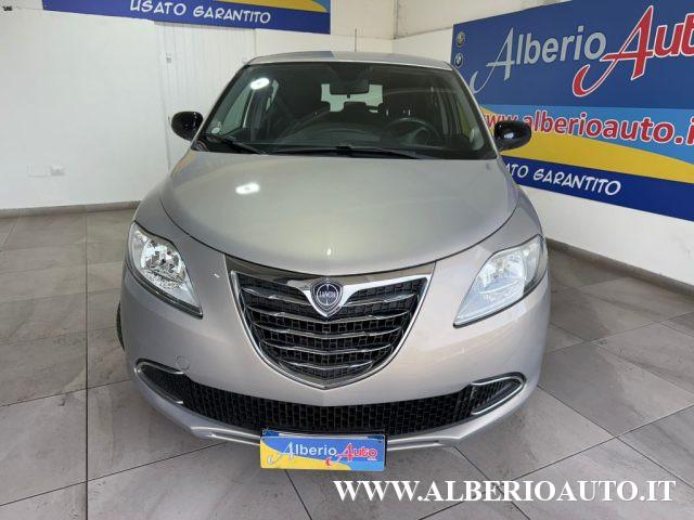 LANCIA Ypsilon 1.2 69 CV 5 porte GPL Ecochic Gold
