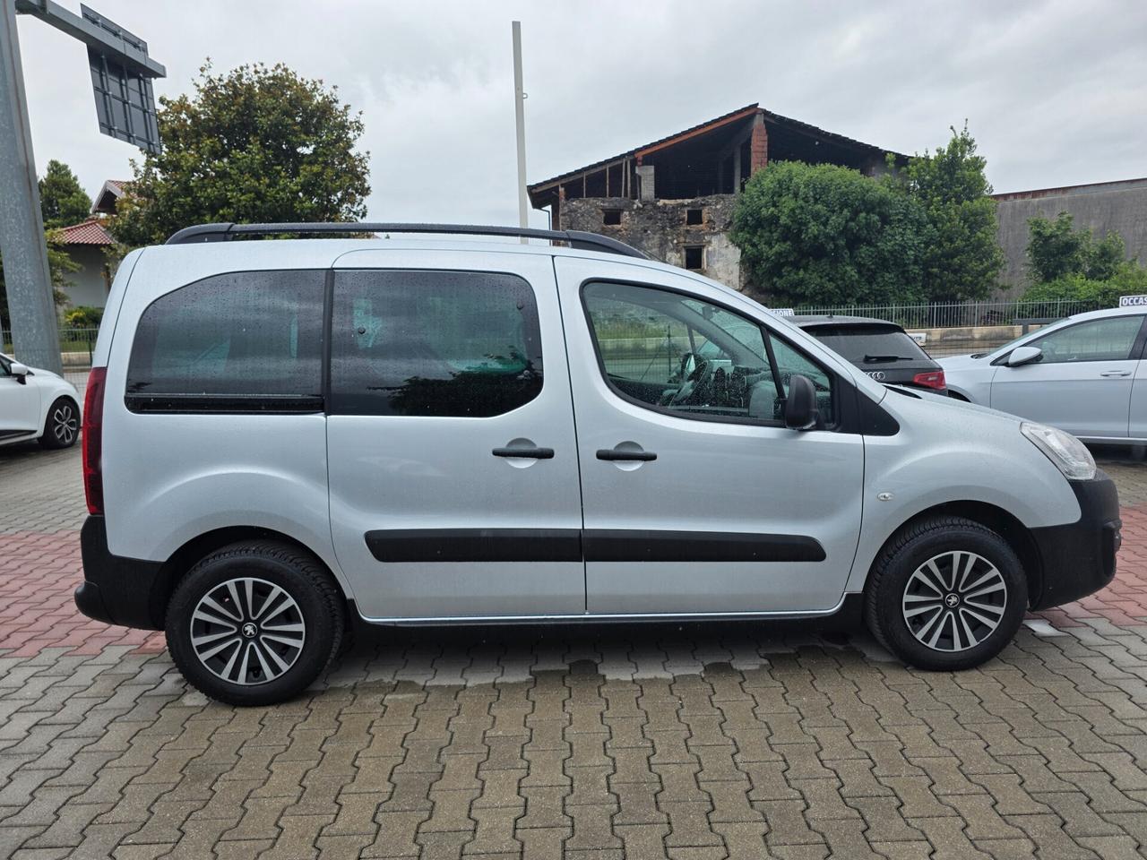 Peugeot Partner Tepee BlueHDi perfetta e garantita 12M