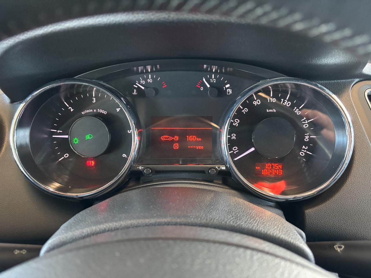 Peugeot 5008 2.0 HDi 110KW 150CV Allure 7 POSTI