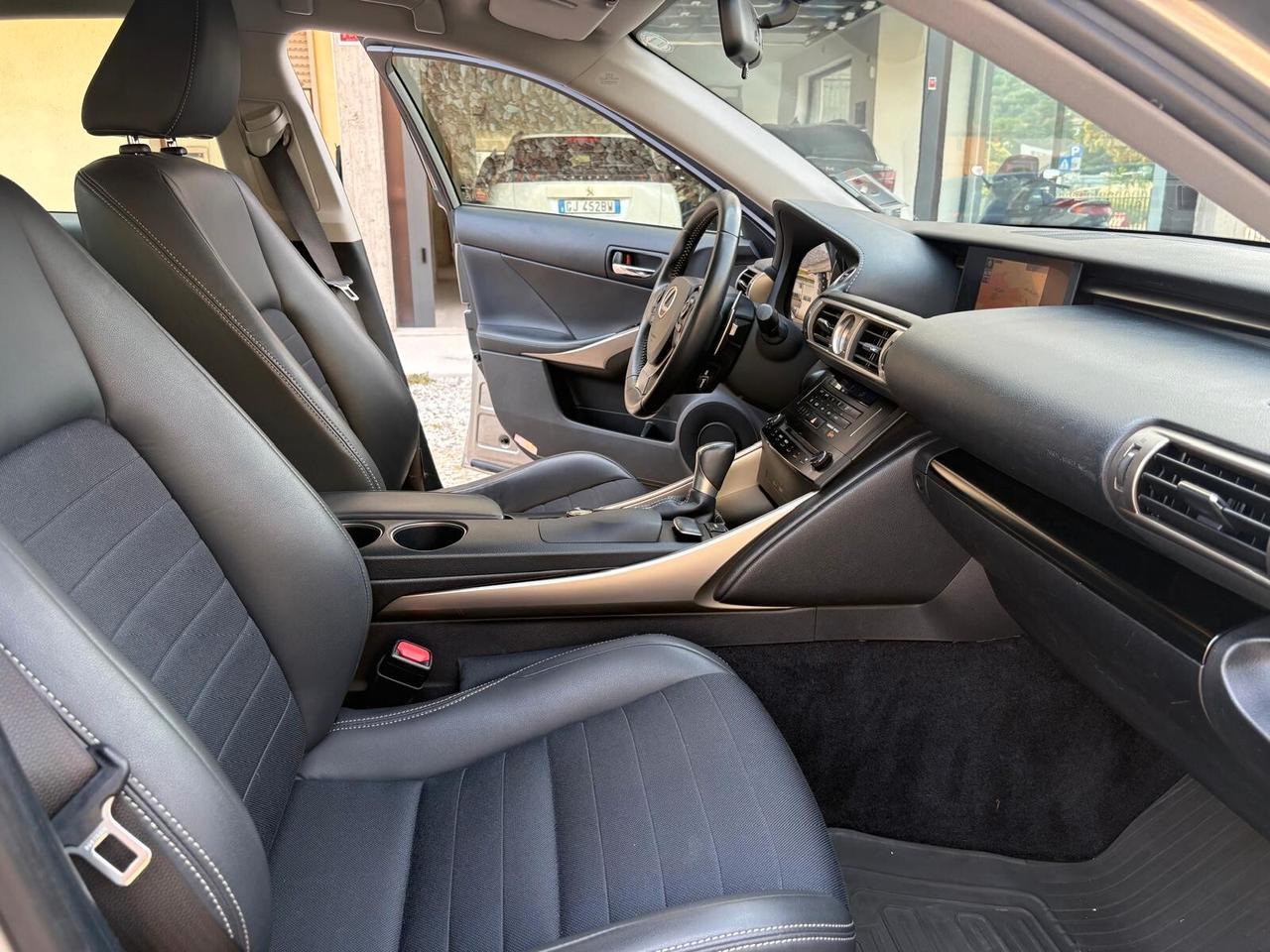 Lexus IS 300 300H EXECUTIVE AUTOMATIC