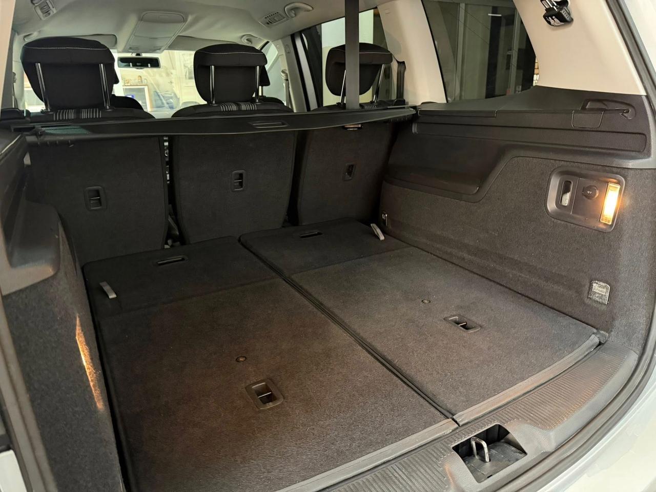 Volkswagen Sharan 2.0 TDI DSG Highline Business BlueMotion Technology