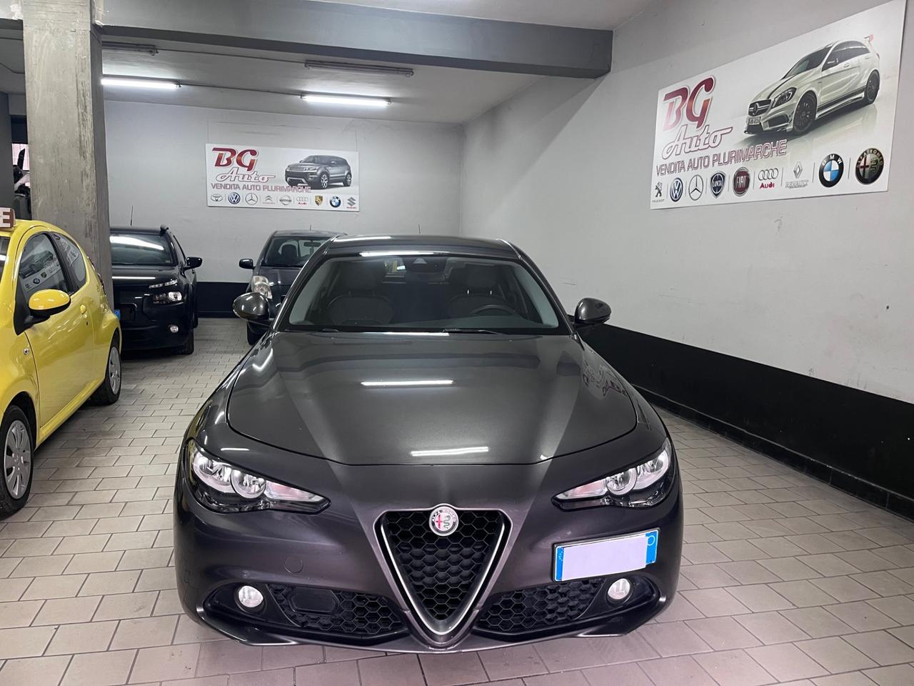 Alfa Romeo Giulia 2.2 150 CV Super tagliandata