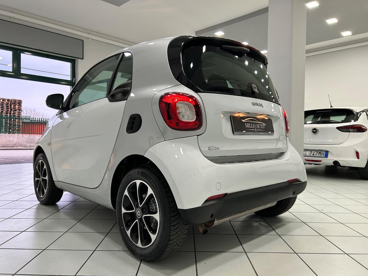 Smart ForTwo 1.0cc 71cv Passion Automatica