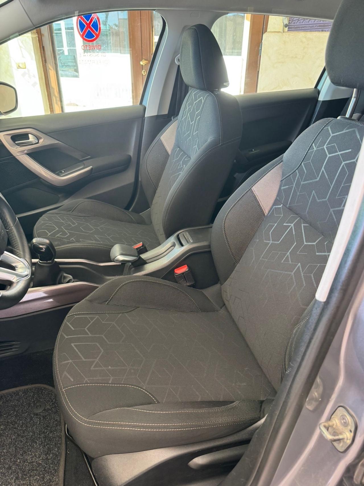 Peugeot 2008 1.4 HDi 68CV Active