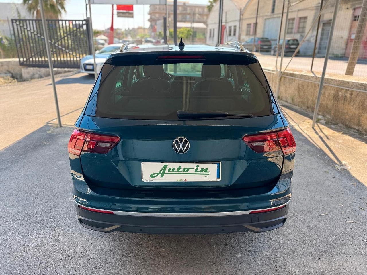Volkswagen Tiguan 2.0 TDI 150 CV SCR DSG Elegance