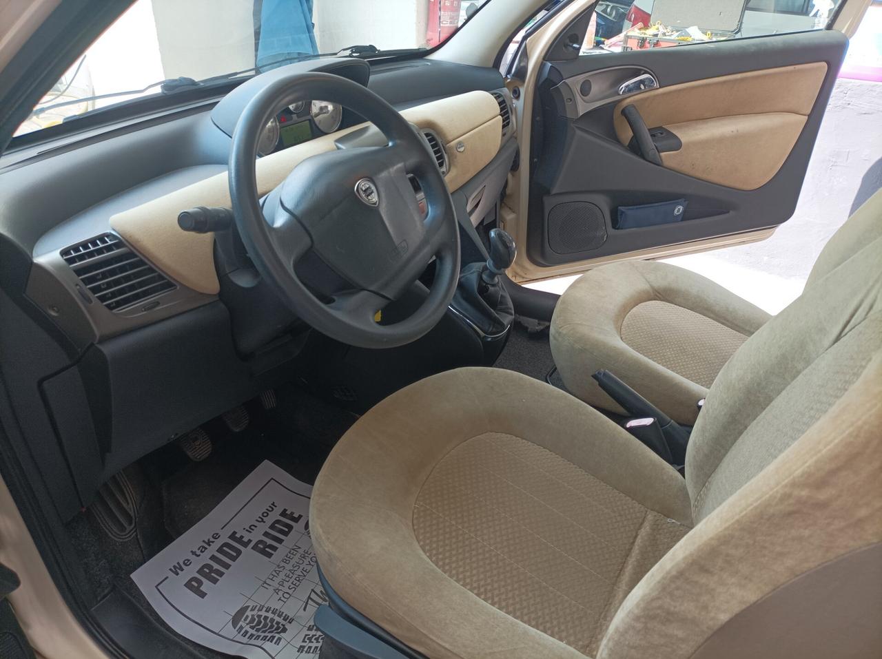Lancia Ypsilon 1.2-Solo 127000km