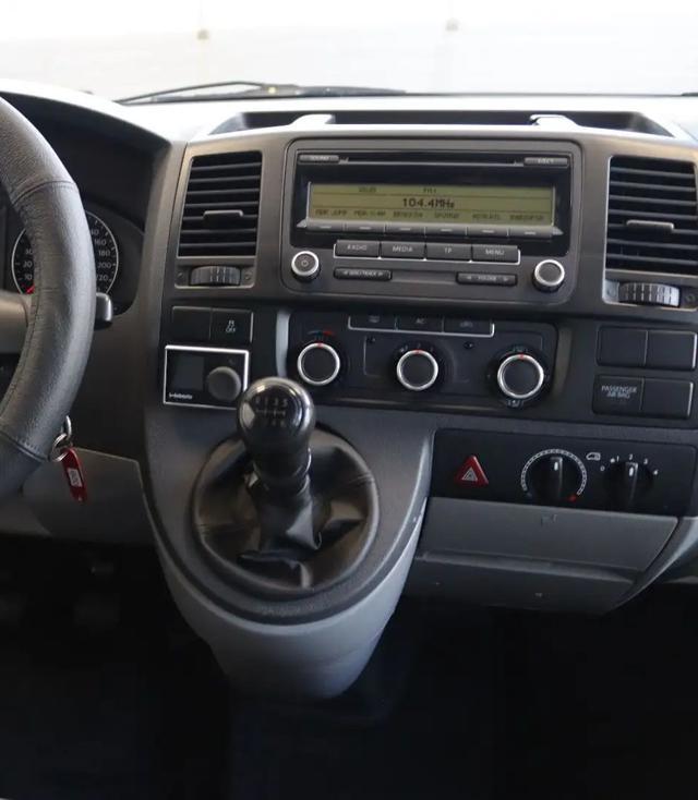 VOLKSWAGEN Transporter VW T5 2.0tdi 140cv 9Posti Euro5 Klima