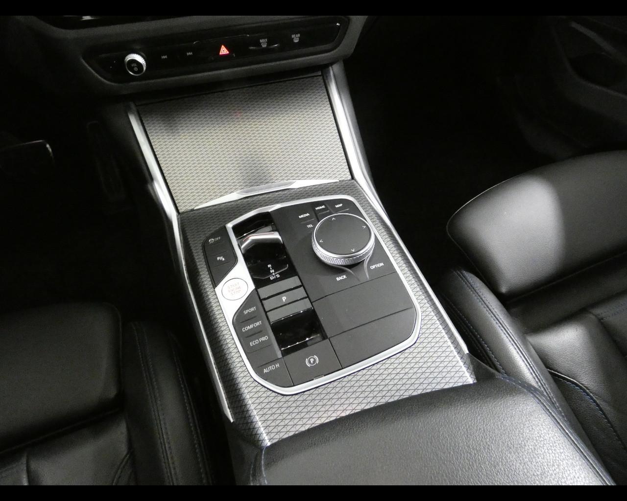 BMW Serie 3(G20/1-80/1) - 320d 48V xDrive Touring Msport