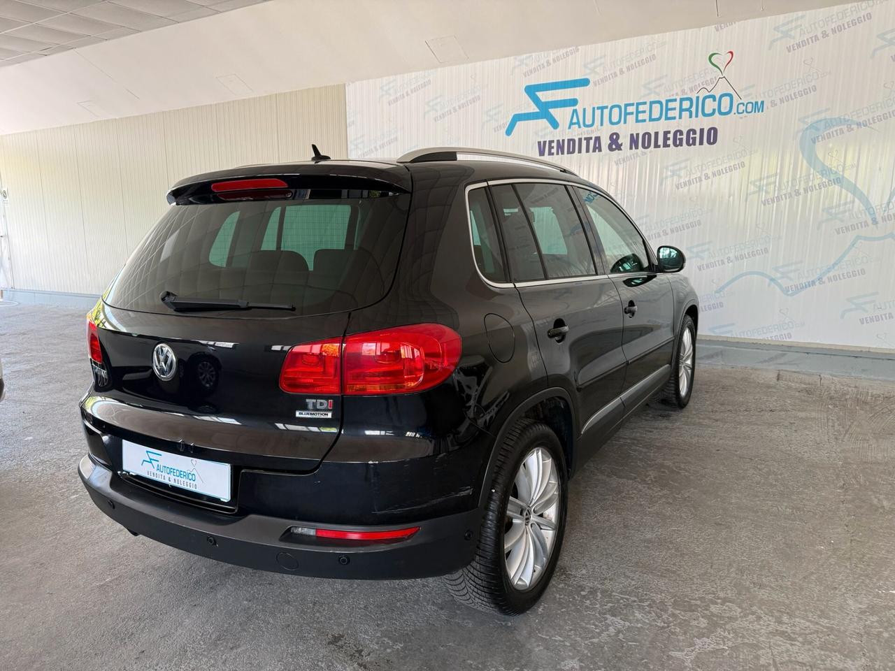 Volkswagen Tiguan 2.0 TDI 110 CV Sport & Style BlueMotion Technology