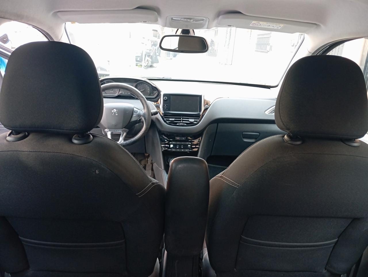 Peugeot 208 PureTech 1200 Allure offerta del mese