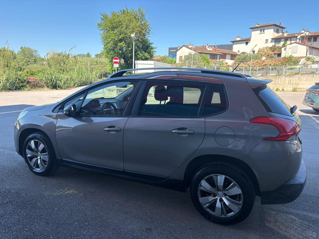 Peugeot 2008 1.6 e-HDi 92 CV Stop&Start Allure 126.000 KM