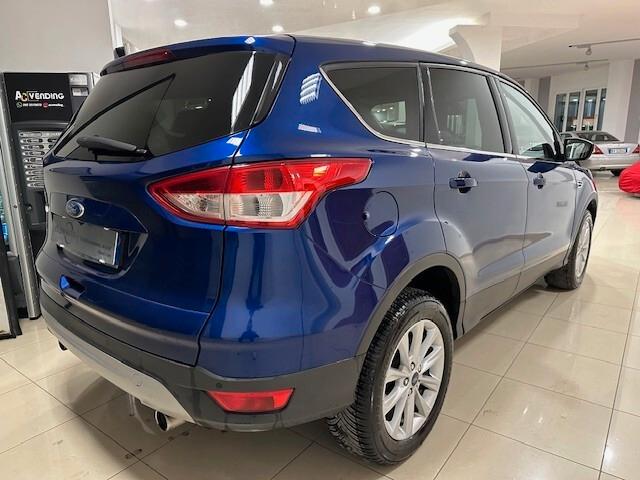 Ford Kuga 2.0 TDCI 150 CV S&S 4WD Powershift Titanium Business