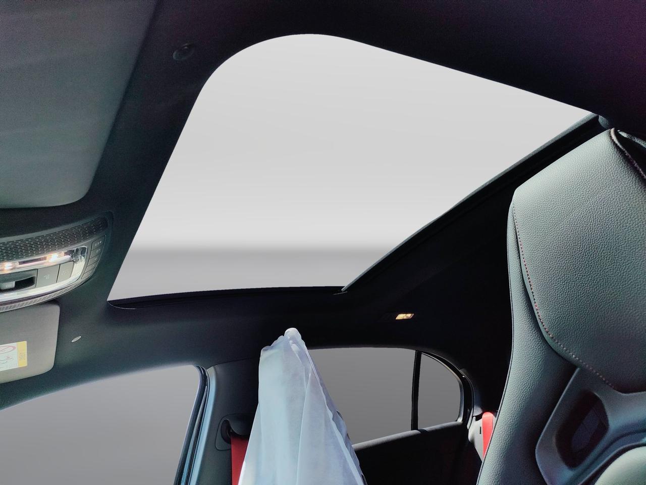 Mercedes-Benz Mercedes-AMG A 35 4MATIC