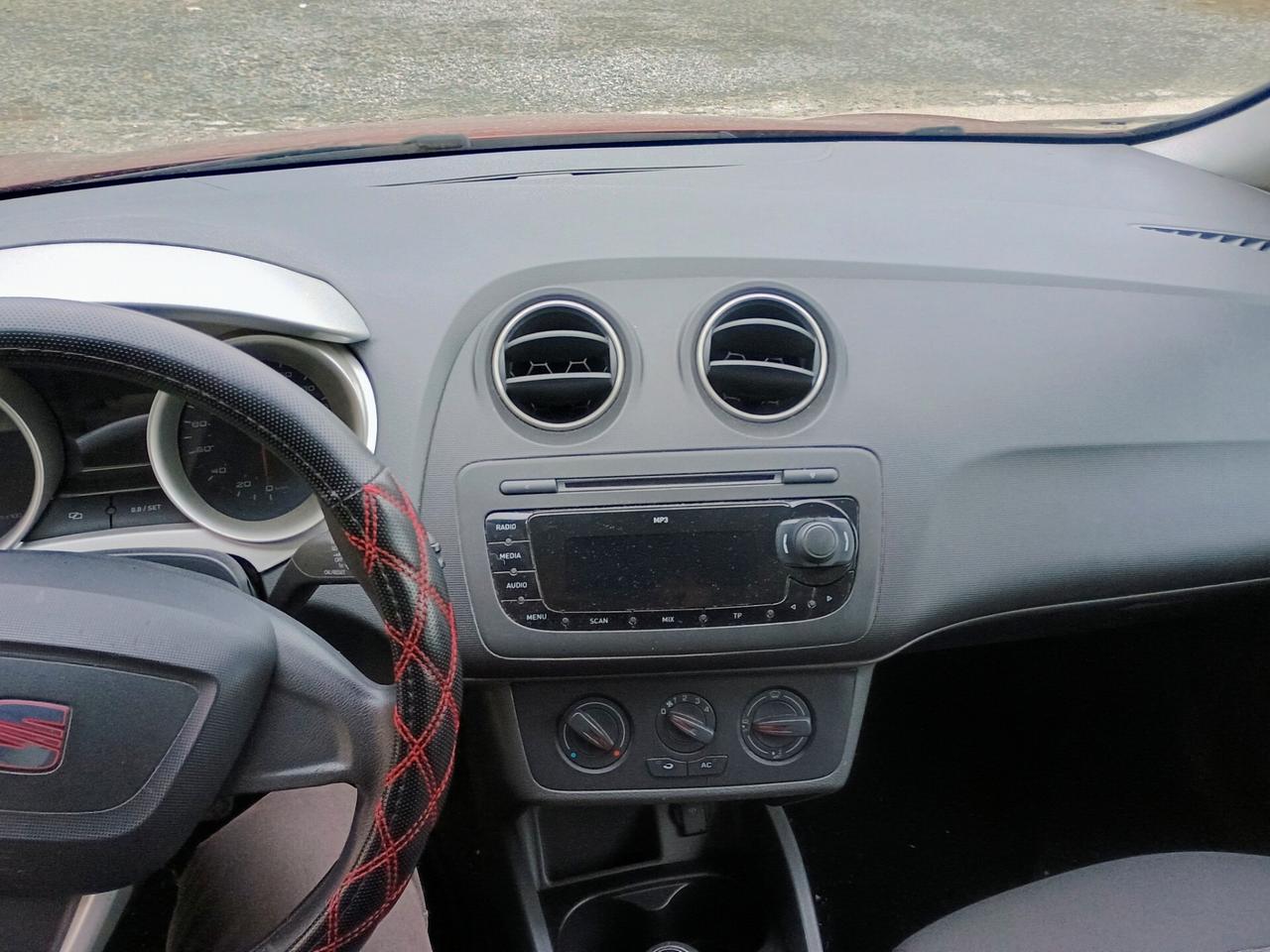 SEAT IBIZA 1.2D
