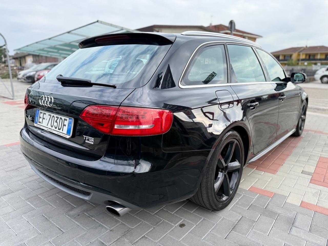 Audi A4 Avant 2.0 TFSI 211 CV quattro TETTO*S-LINE