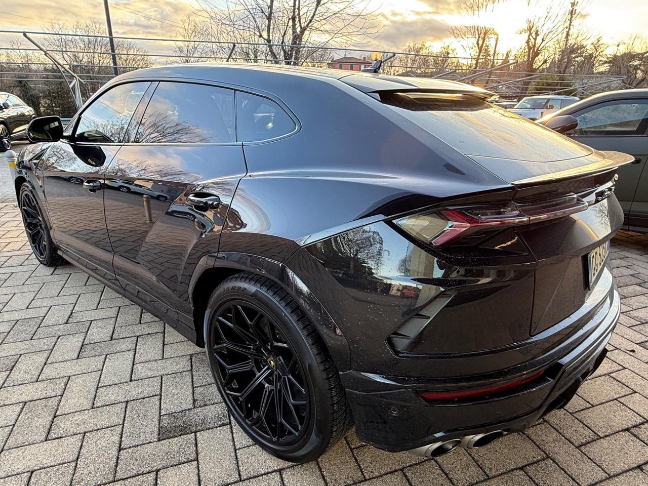 Lamborghini Urus 4.0 - prezzo top italia