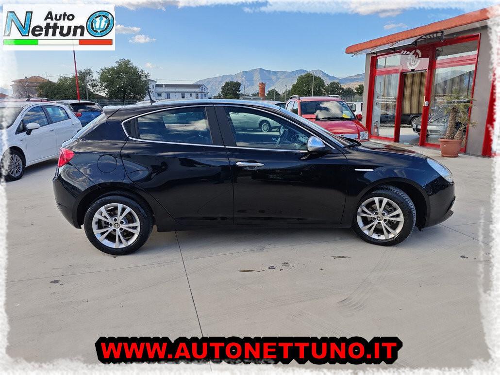 Alfa Romeo Giulietta 1.6 JTDm-2 105 CV Distinctive